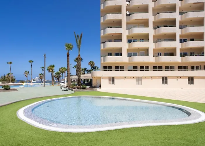 דירה Modern With An Addictive Terrace View