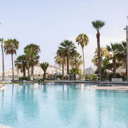 Modern With An Addictive Terrace View *