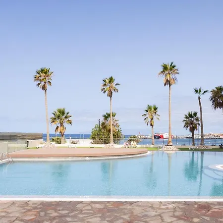 Modern With An Addictive Terrace View アパート *