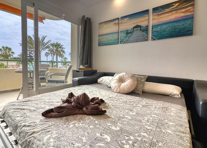 Modern With An Addictive Terrace View * Los Cristianos (Tenerife)